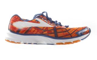 BROOKS LAUNCH 3 NARANJA
